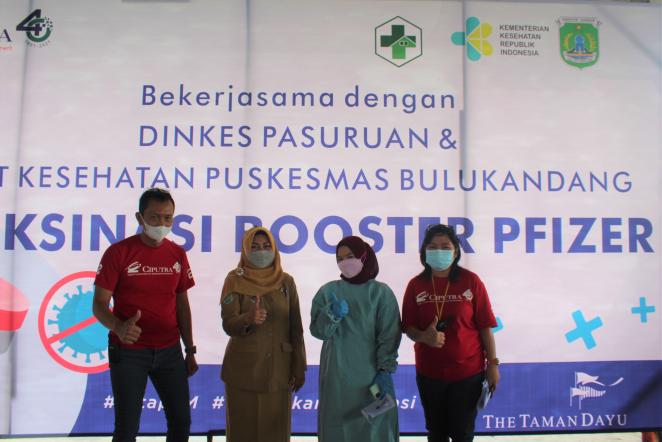 Vaksinasi Booster Kecamatan Prigen di Taman Dayu