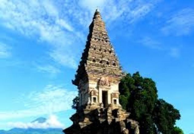 Candi Jawi - Kecamatan Prigen